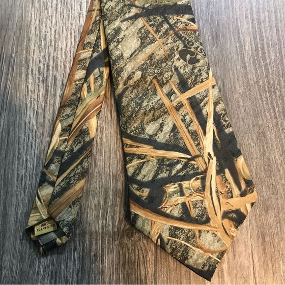 Camo TIe Co. Mens Tie - Picture 1 of 4